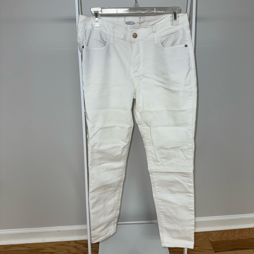 Old Navy White Straight Leg Jeans with Modern Distressing